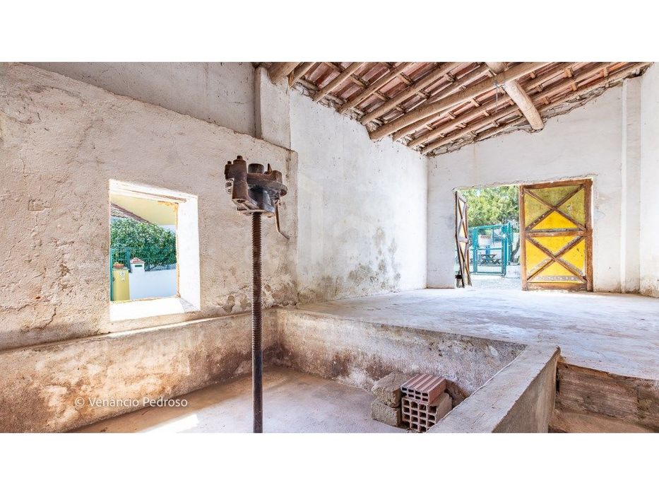 Vende Moradia T2 - Ericeira 15 km, A Casa das Casas