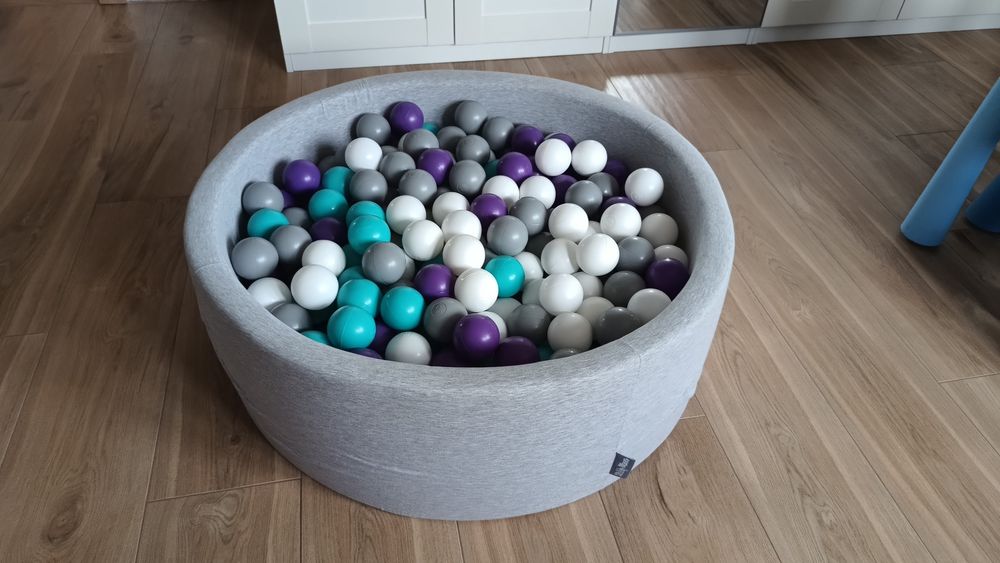 Basen z kulkami dla dzieci