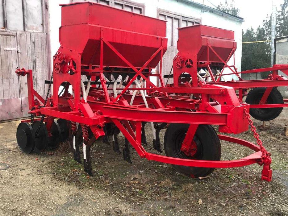 Продаємо зернові сівалки : СЗС-2,1;СТС-2.1;