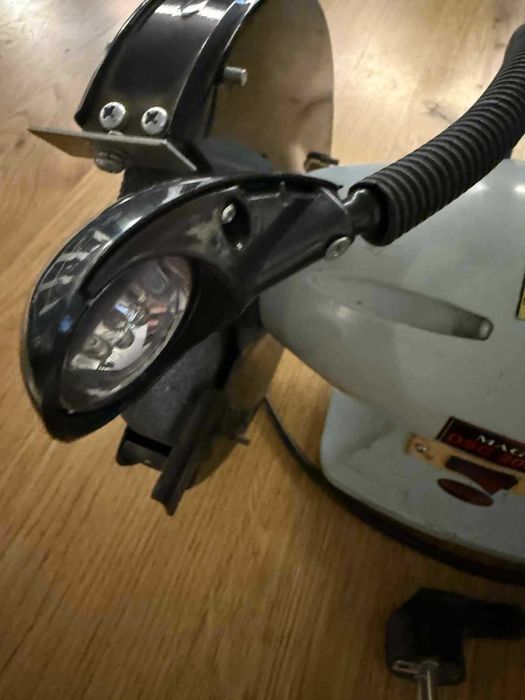 Szlifierka stołowa MAGNUM DSC200 LED