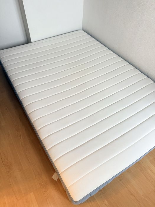 Materac VALEVAG 140x200 cm IKEA