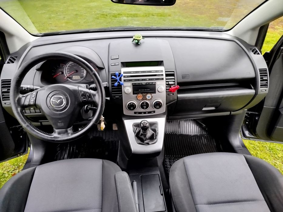 Mazda 5 2005рік 2.0d