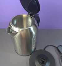 Электрический чайник RAF 7847 стильный 2л металл 1800W