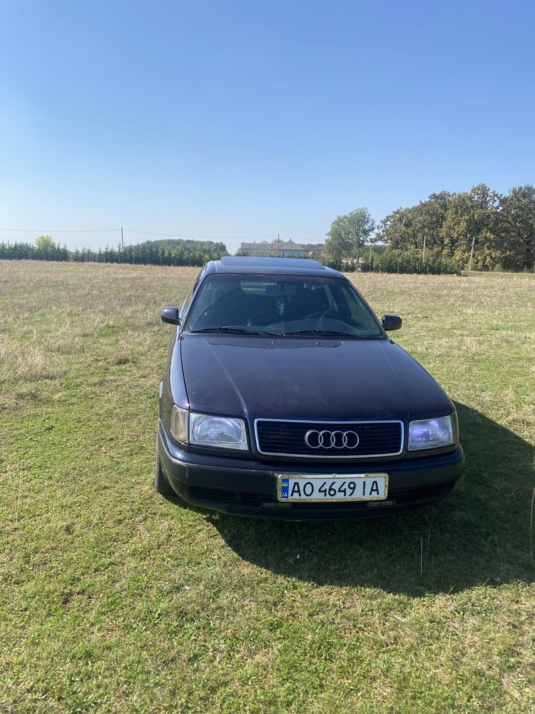 Ауді 100 с4
