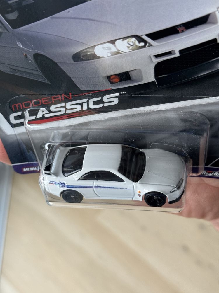 Hot Wheels Premium Nissan Skyline GT-R R33 GReddy 4/5 Modern Classics