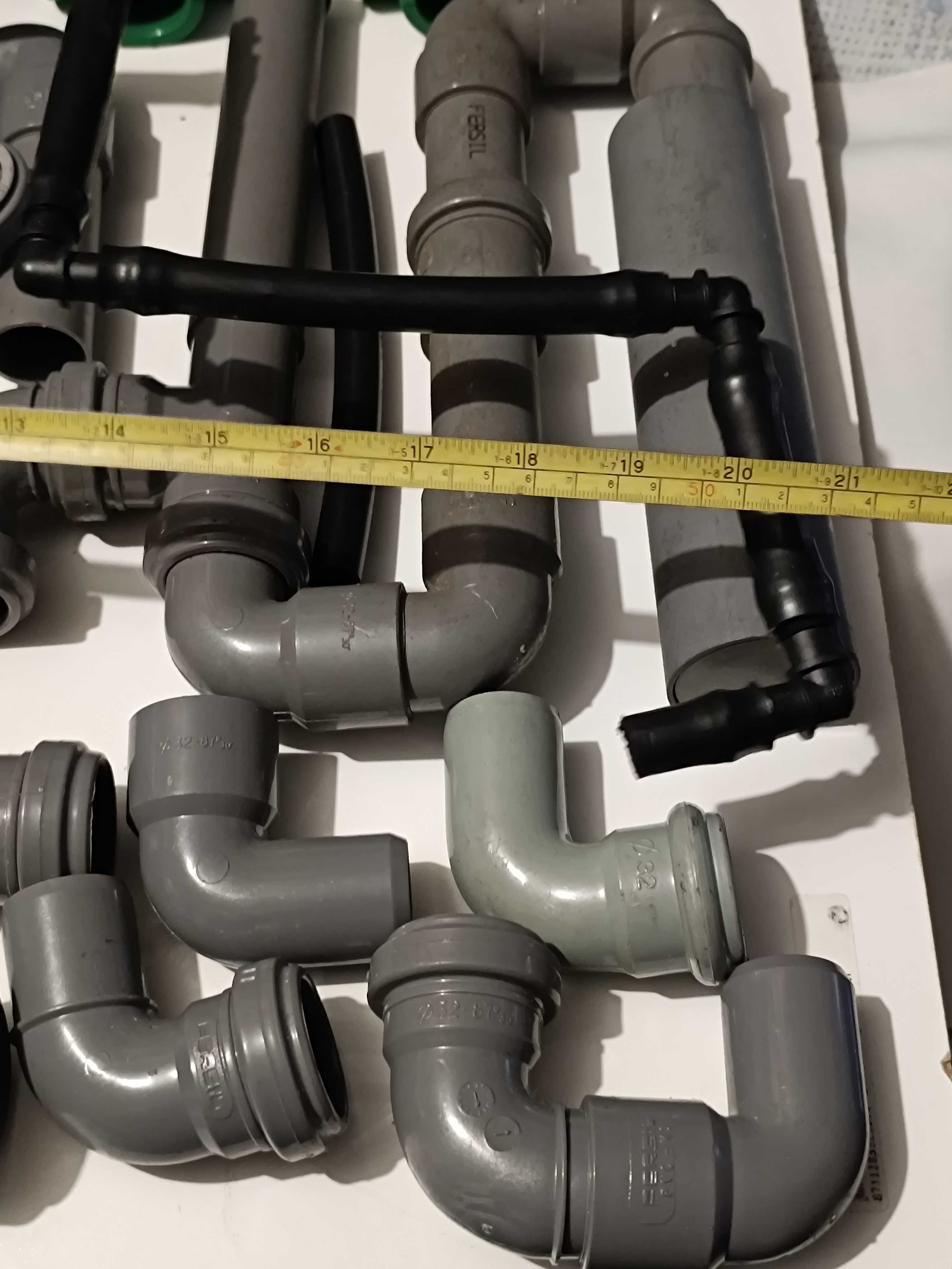 Conjunto de Tubos de PVC para canalização