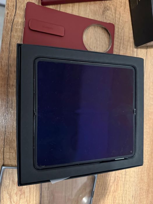 Huawei mate x6 12GB/512GB na gwarancji do 2027 r.