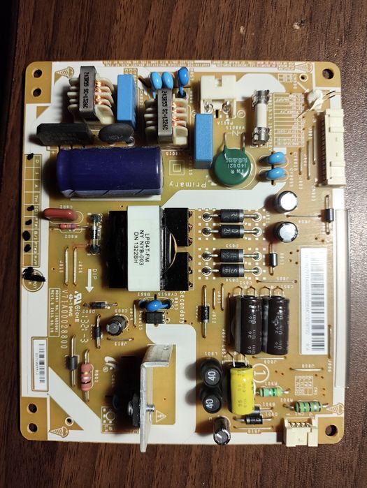 плата живлення телевізора Toshiba 24P2301VJ.