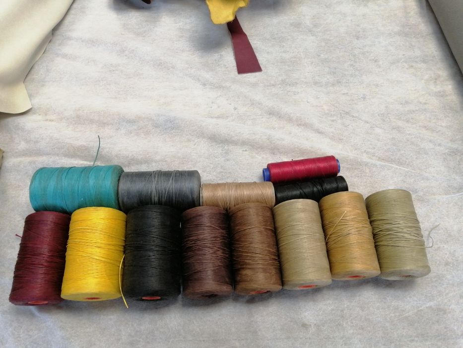 Швейная фурнитура, нитки