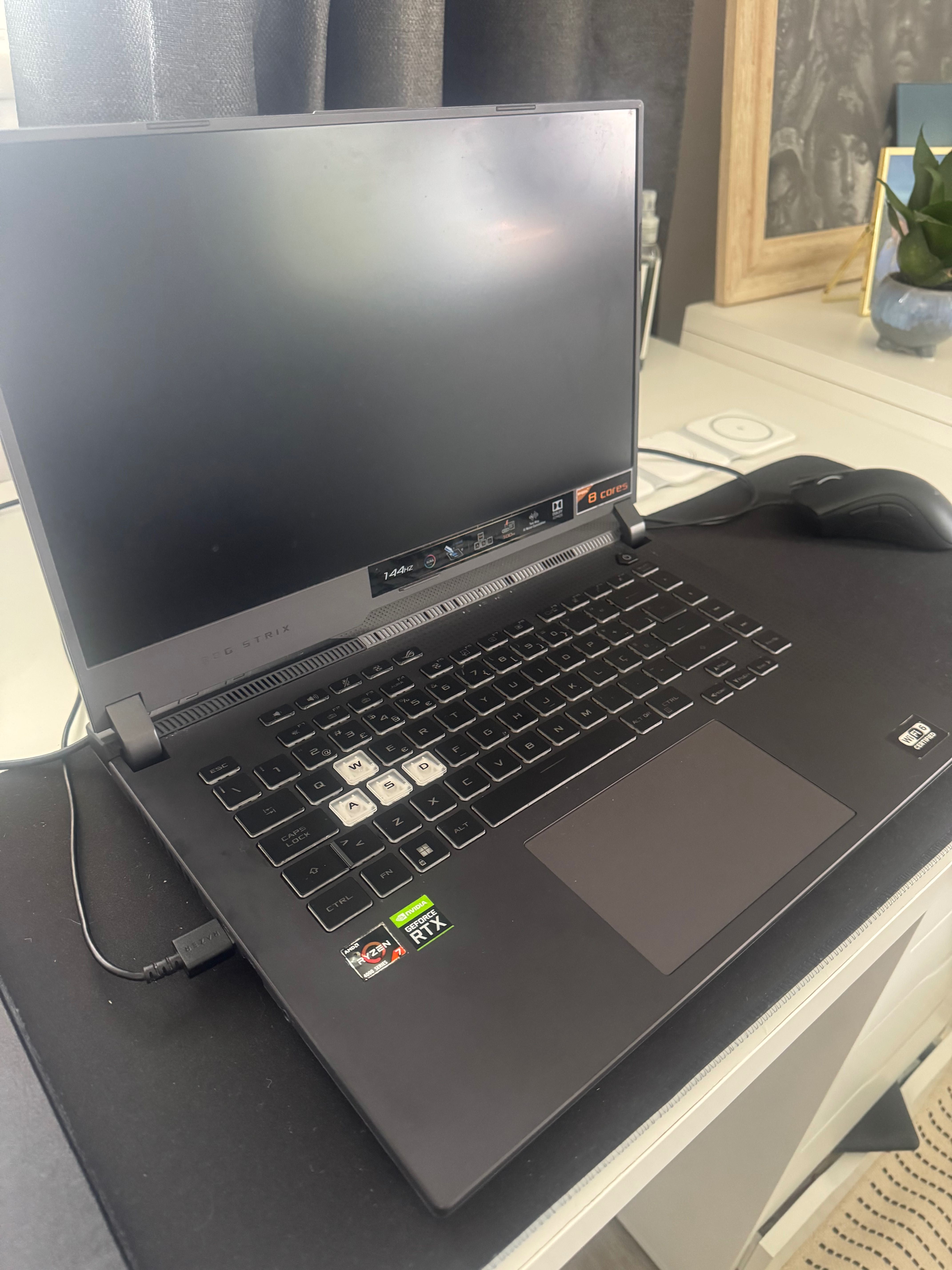 PC Asus rog strix