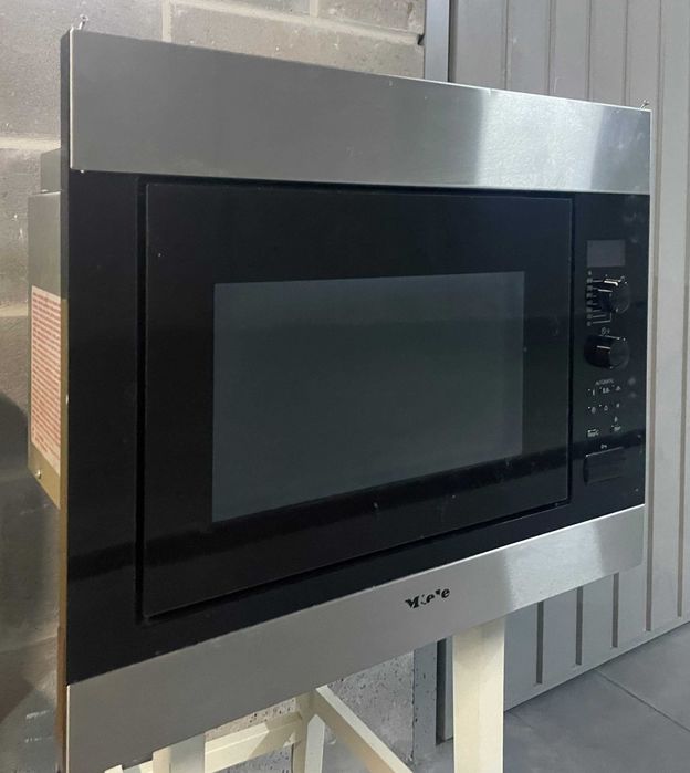 Microondas Miele com grill