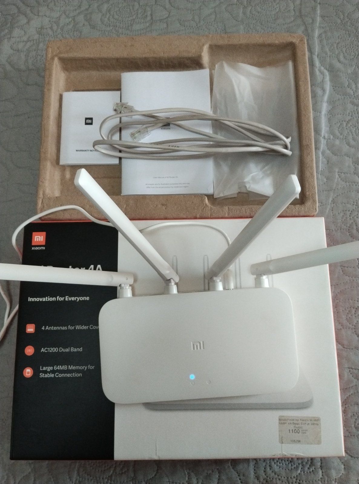 Продам роутер Mi Router 4A без наработки