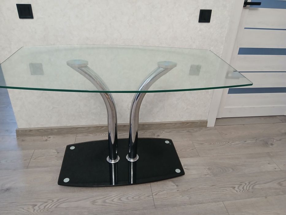 Продам стіл для кухні або кімнати