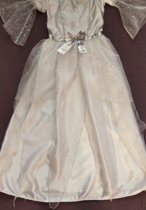 Strój księżniczki aniołka na bal przebierańców roz. 134