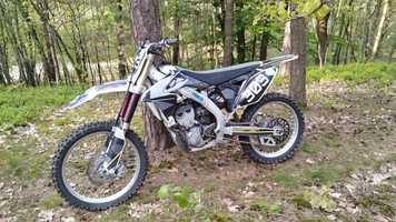 Suzuki RMZ 250 po remoncie