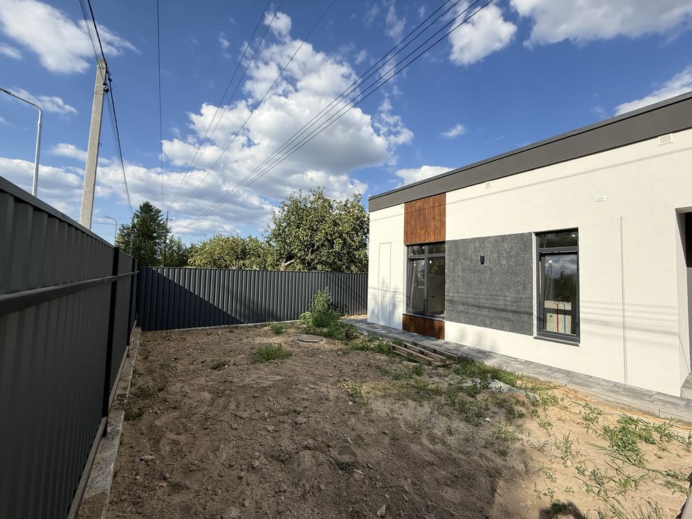 Будинок з підвалом в центрі Білогородки. Продаж без комісії!