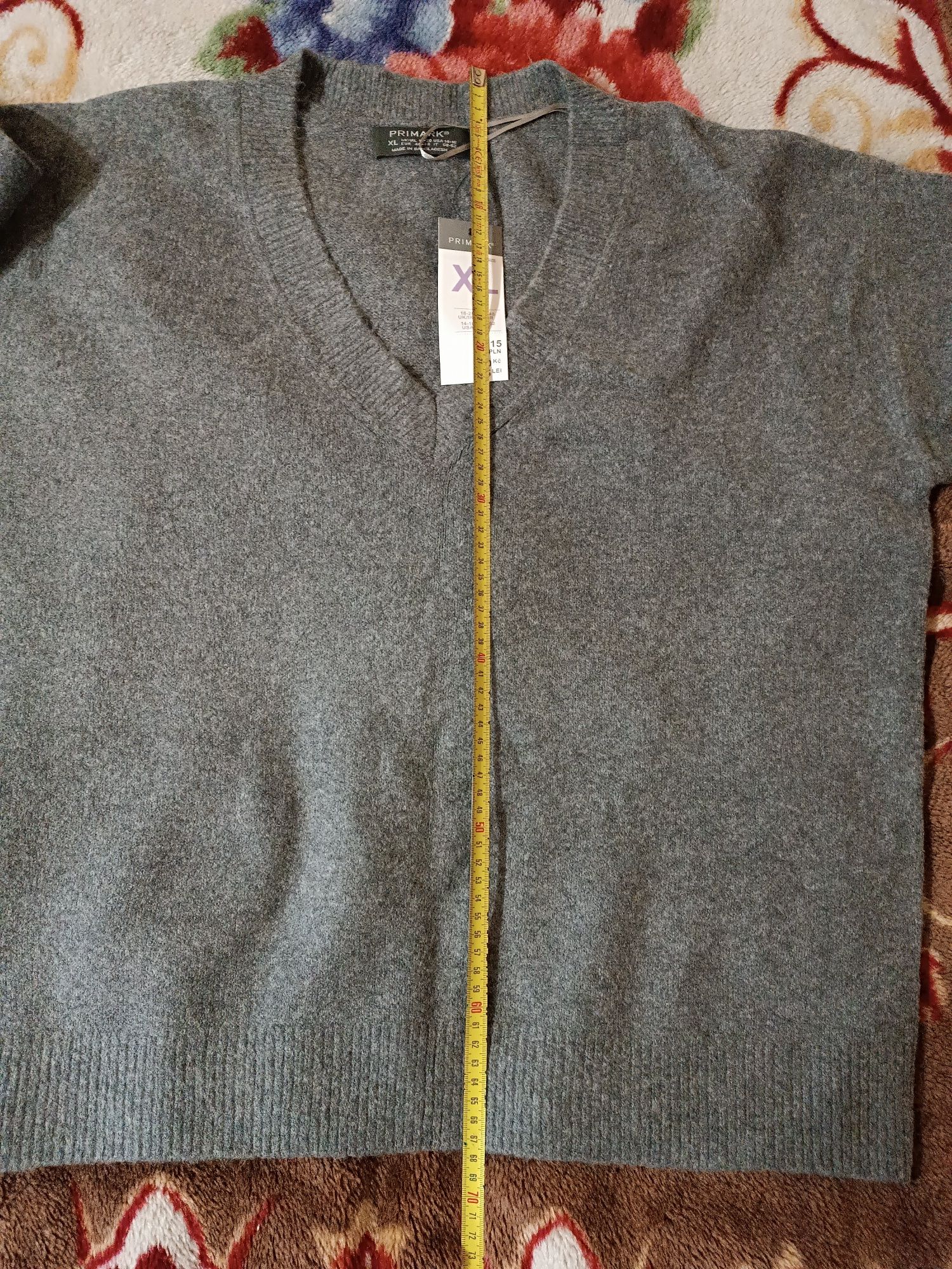Светр жіночий фірми Primark XL