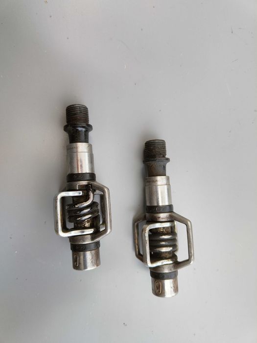 Dobre, topowe pedały zatrzaskowe CRANKBROTHERS EGG BEATER 2