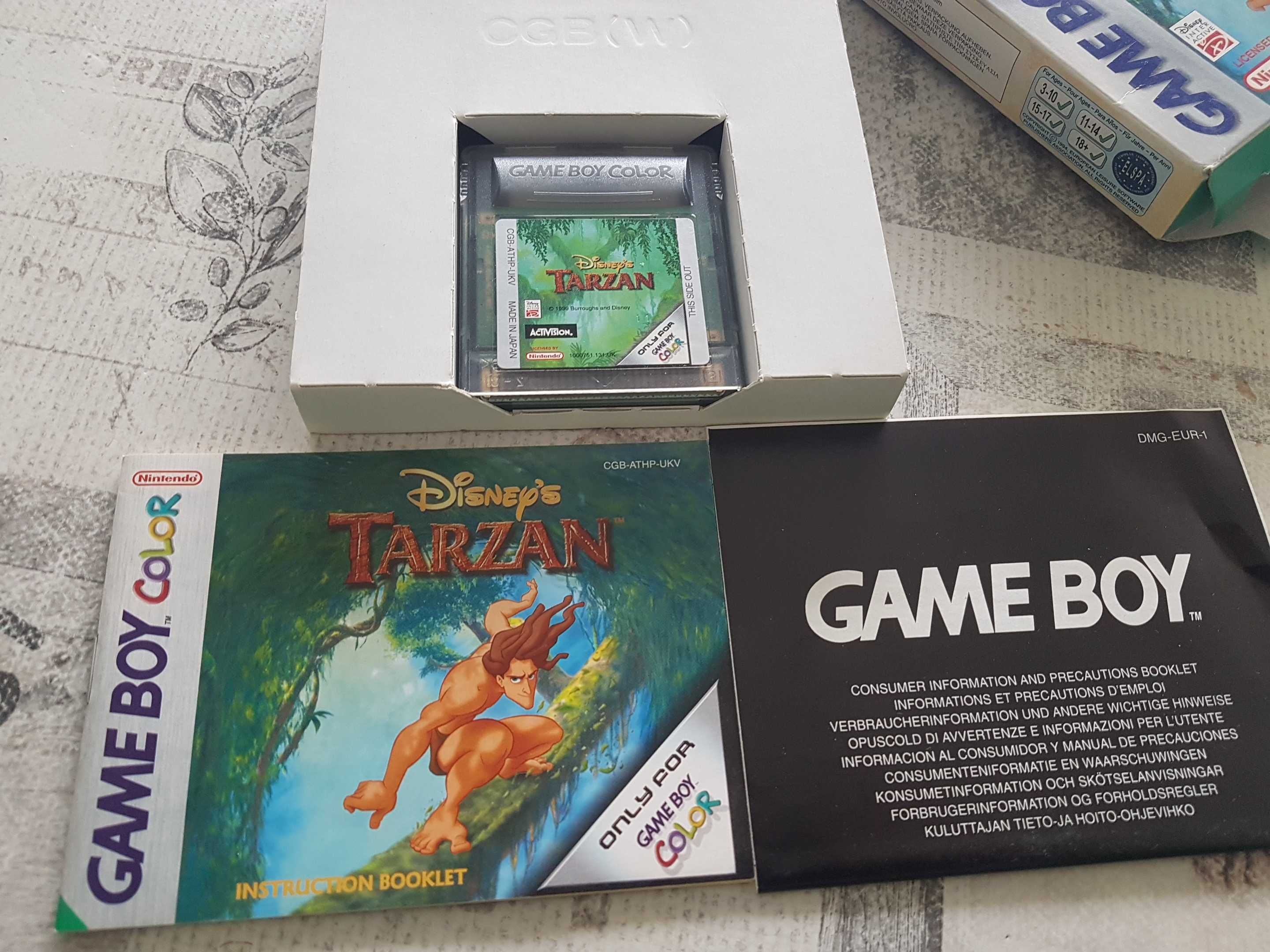 Jogo gameboy tarzan com caixa e manuais