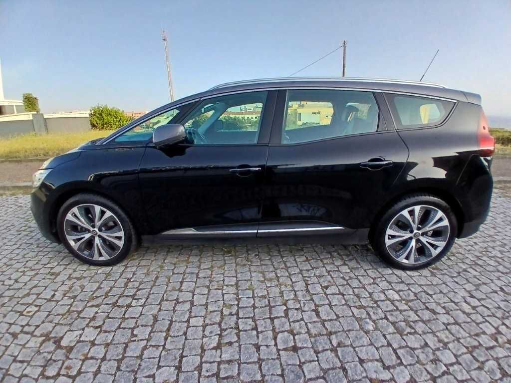 Renault Grand Scenic 1.5 dCI Hybrid Assist