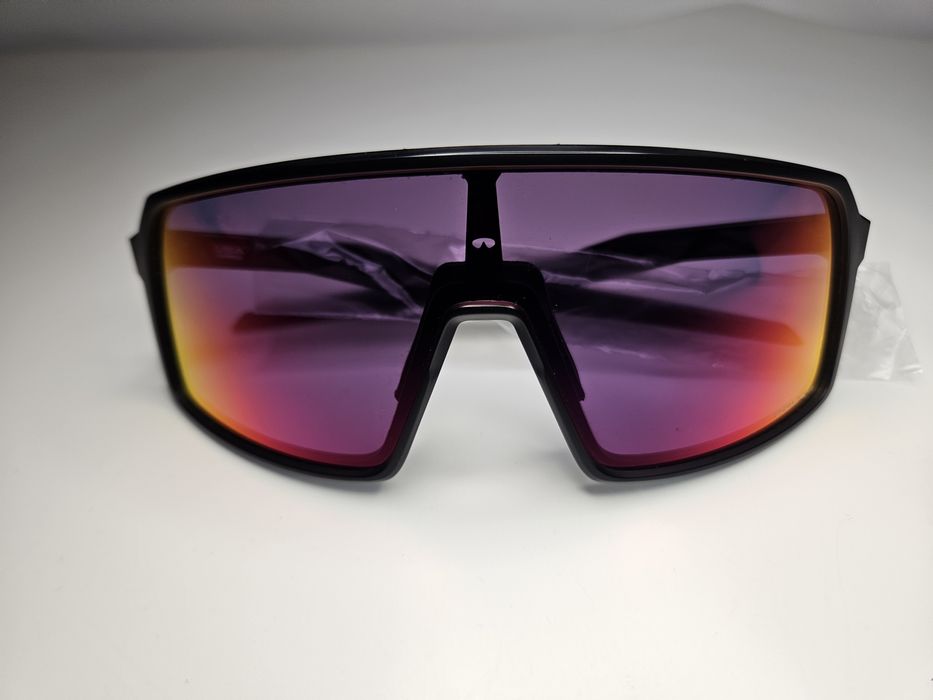 Okulary Oakley Sutro