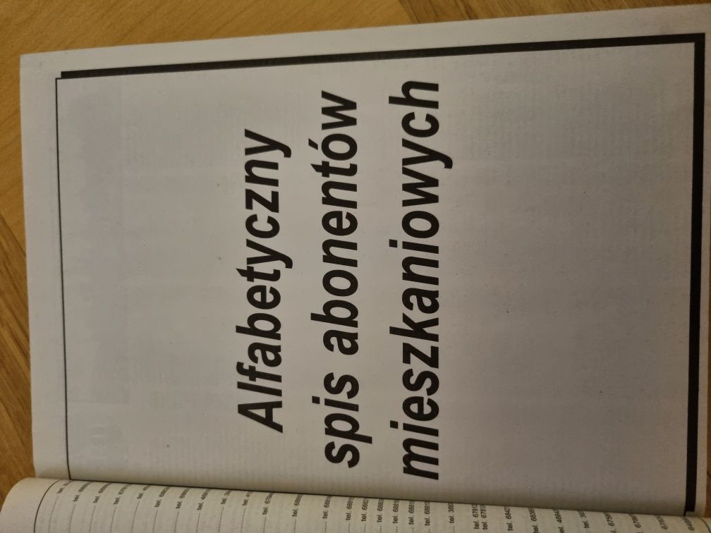 Książka telefoniczna woj toruńskiego z 1998r