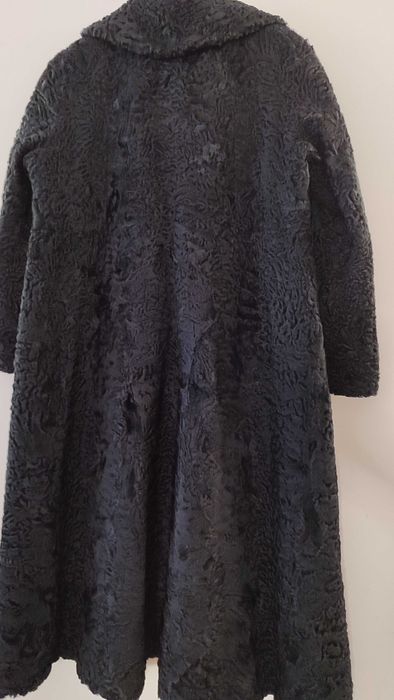 Шуба натуральна каракуль чорна Німеччина