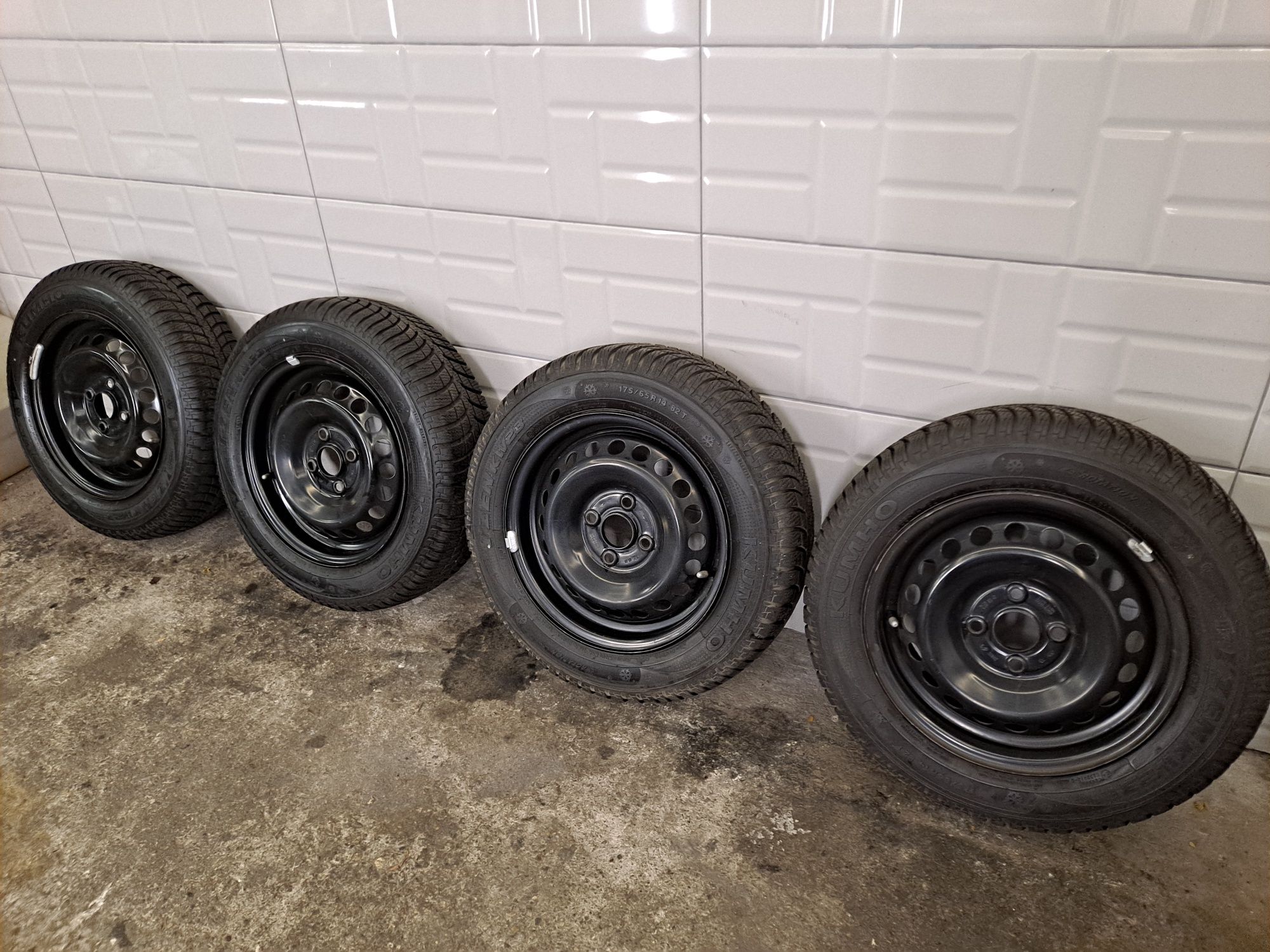 Koła hyundai  i10 175/65/14 felgi z oponami 4x100