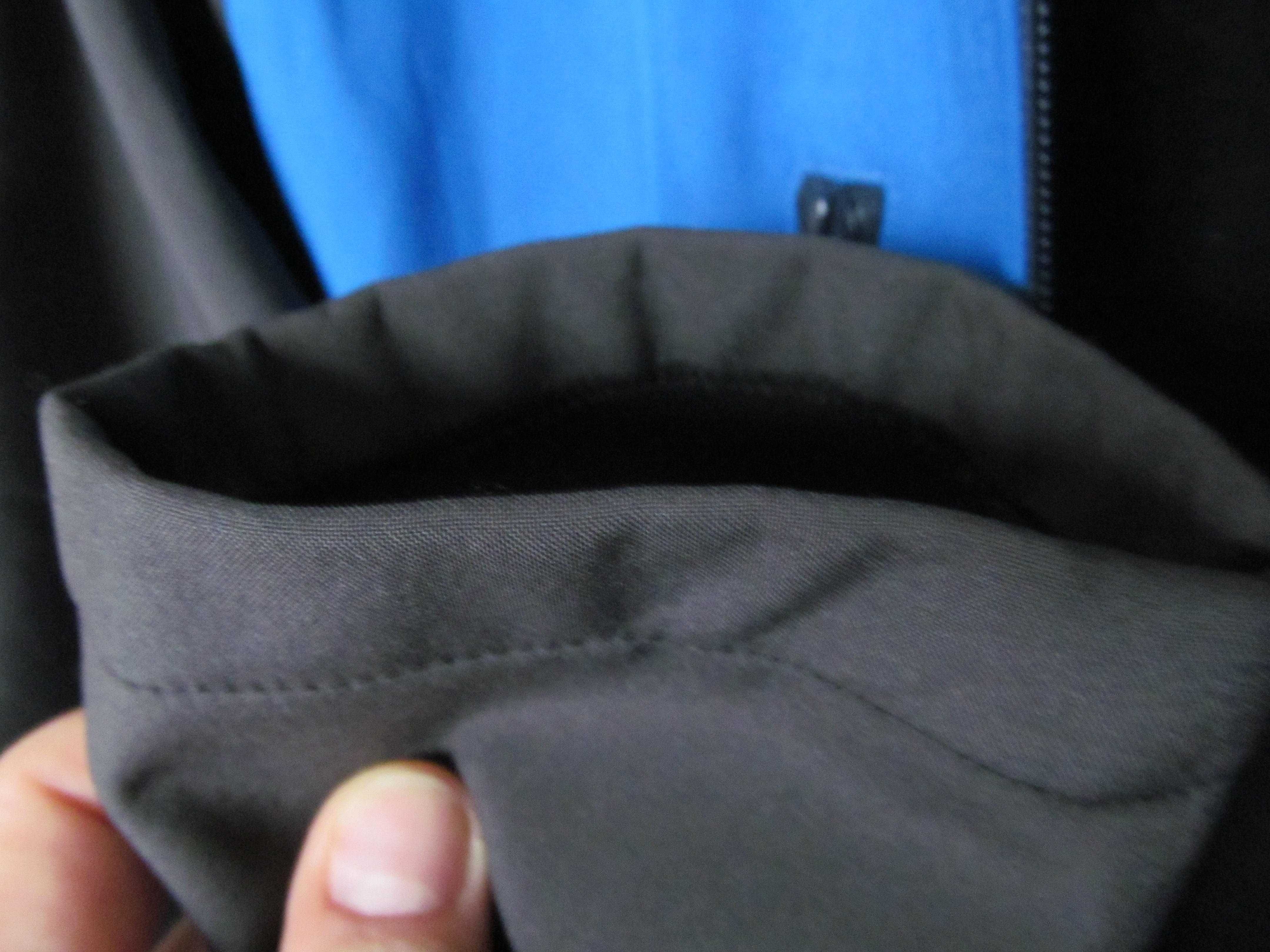 продам  Softshell  куртку c капюшоном  size XL