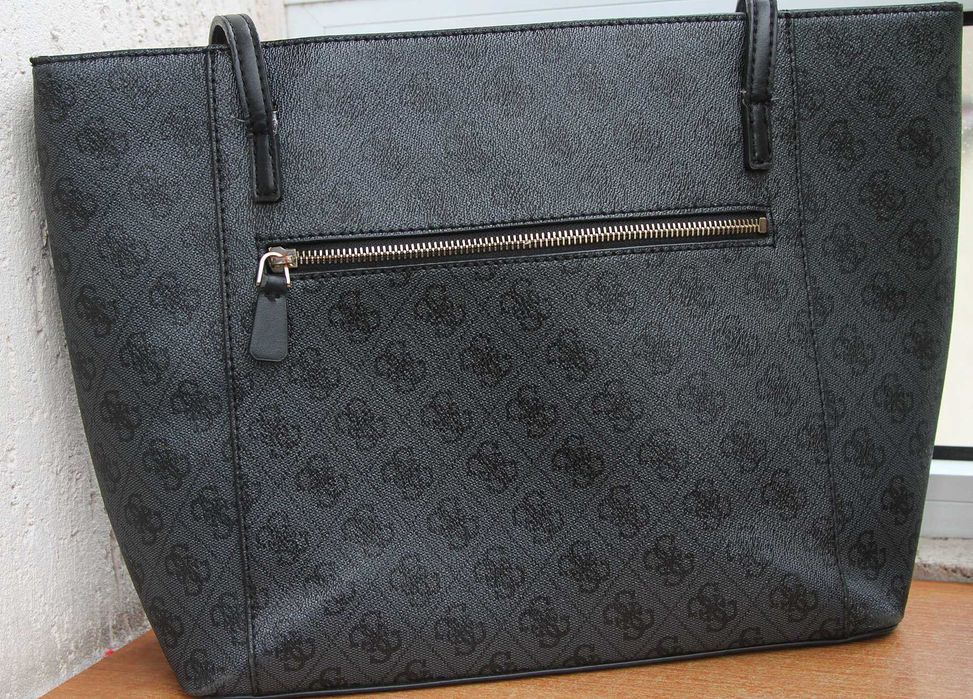 Сумка жіноча/женская Guess.