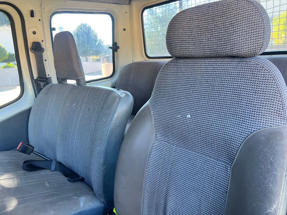 Ford Transit 2.5D 7 lugares