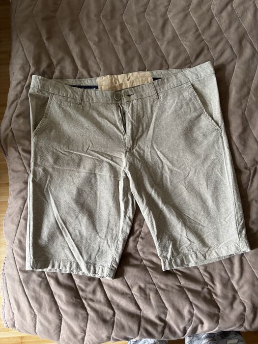 Чоловічі шорти світлі