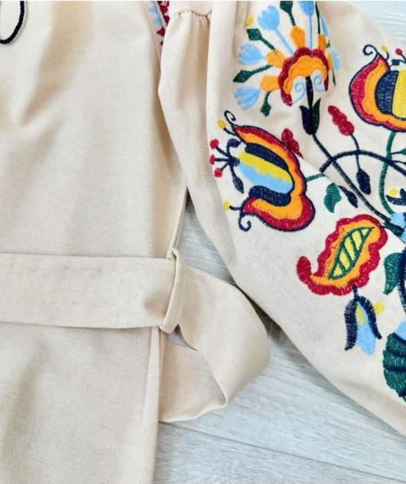 Сукня вишита бавовняна