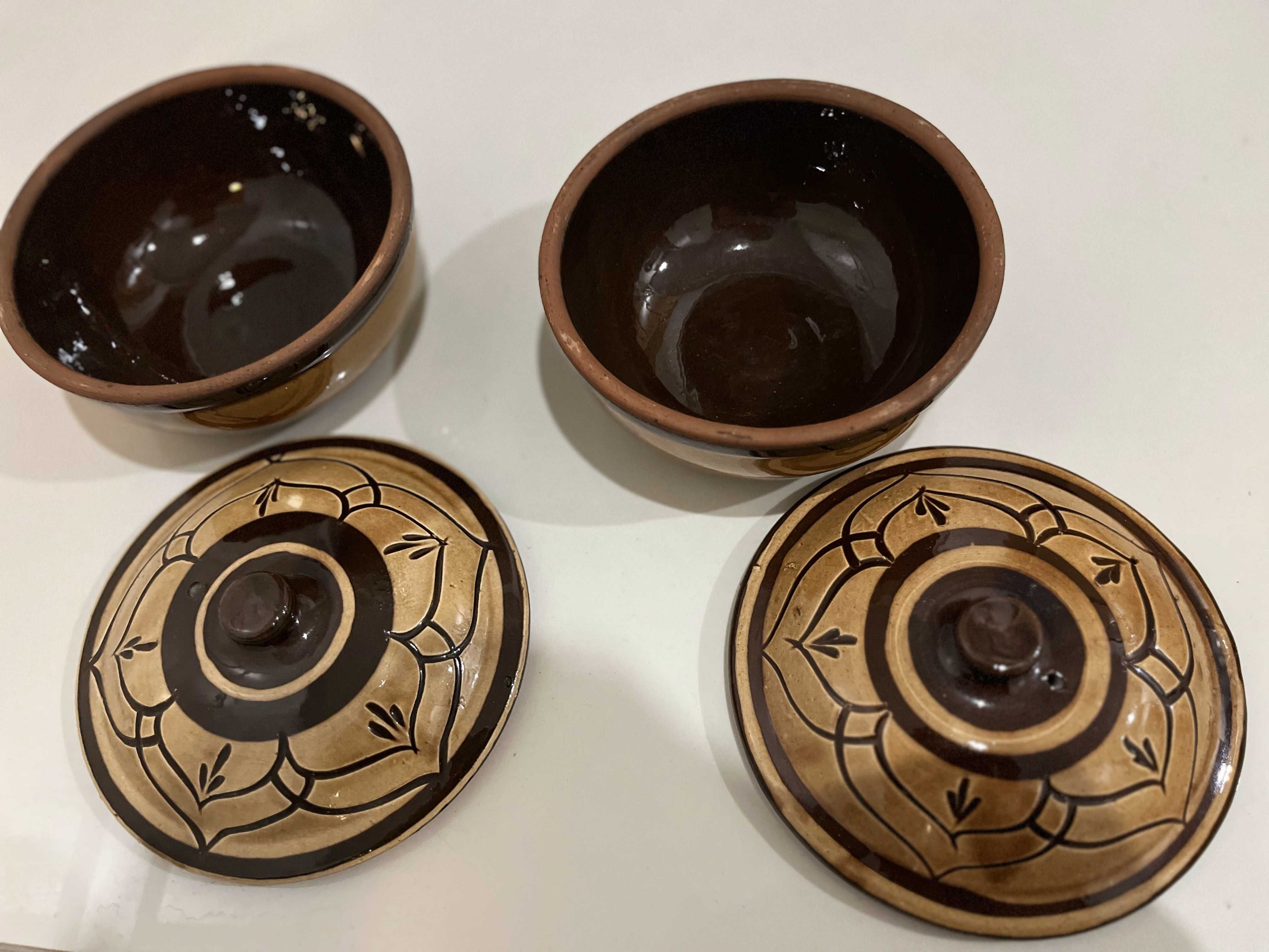 2 bułgarskie naczynia ceramiczne z pokrywką do zapiekania