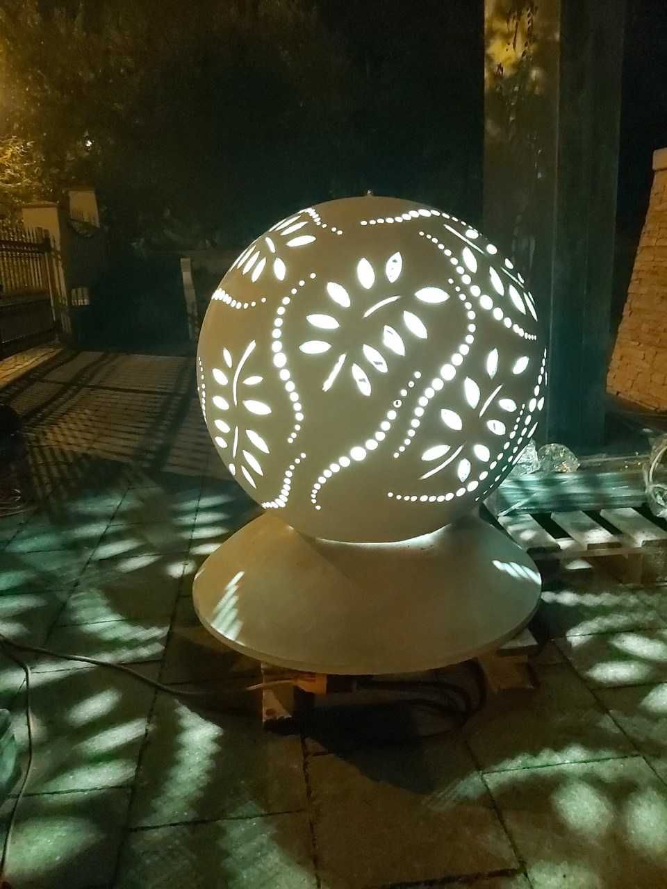 Lampa Oświetlenie Kula od h60 do 160cm Nowe oblicze oświetlenia