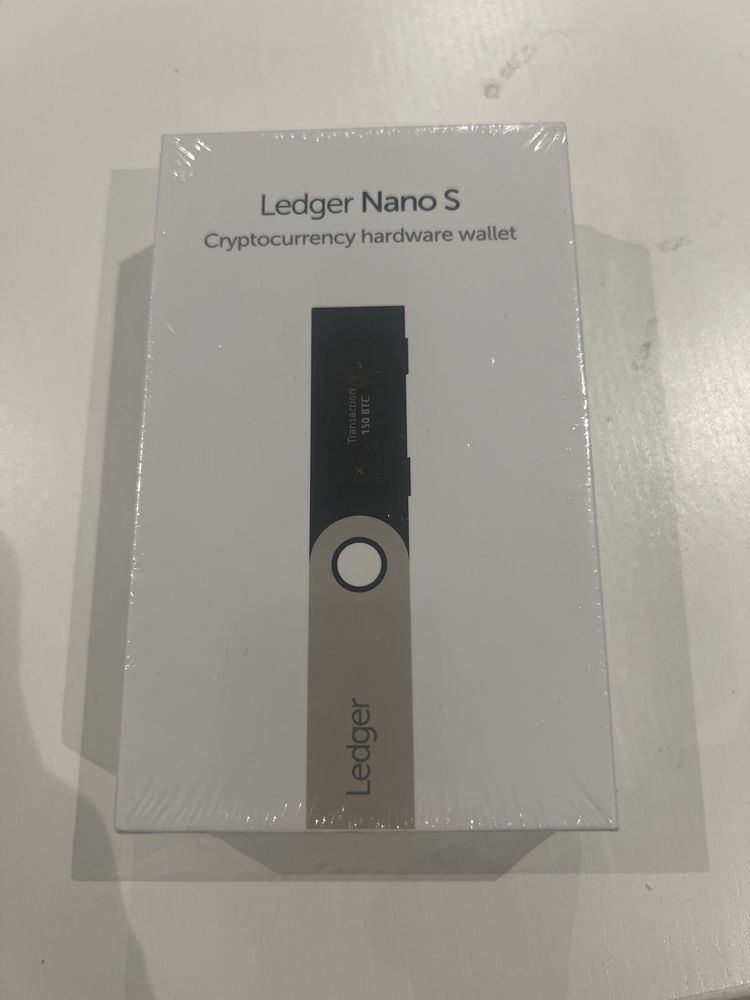 Ledger Nano S - hardware wallet novo fechado