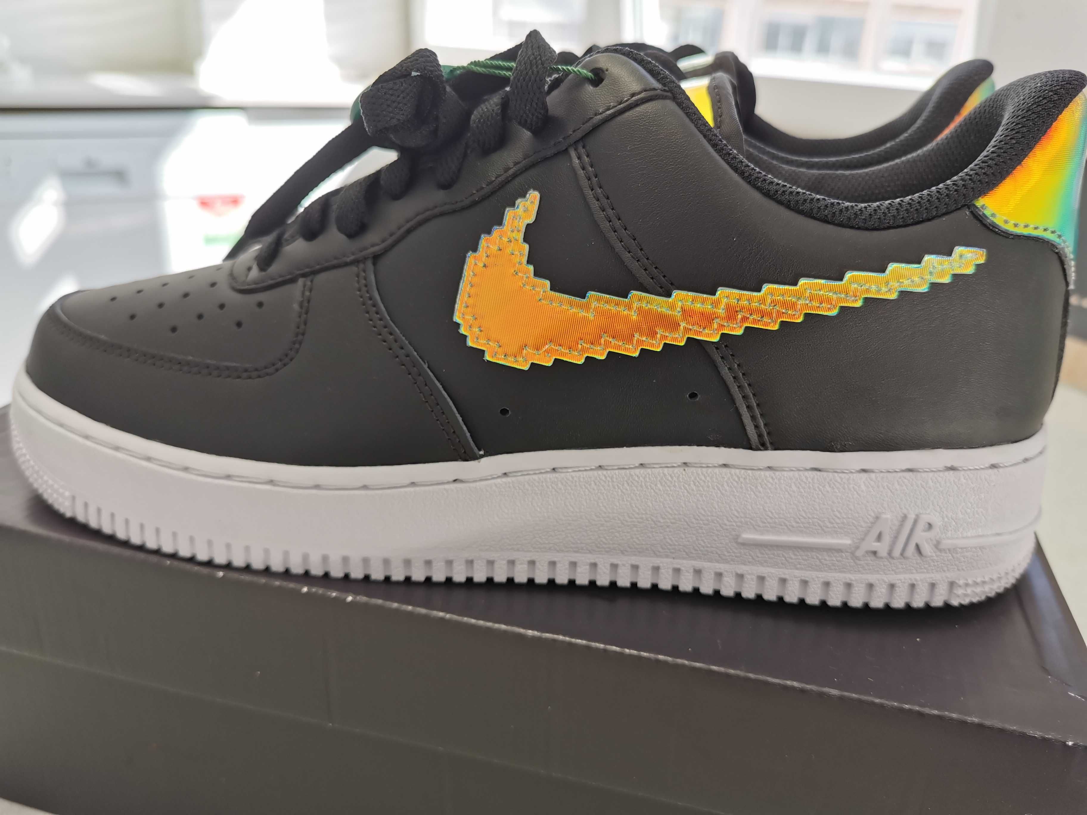 Nike Air Force 1 Iridescent Pixel US10 EU44