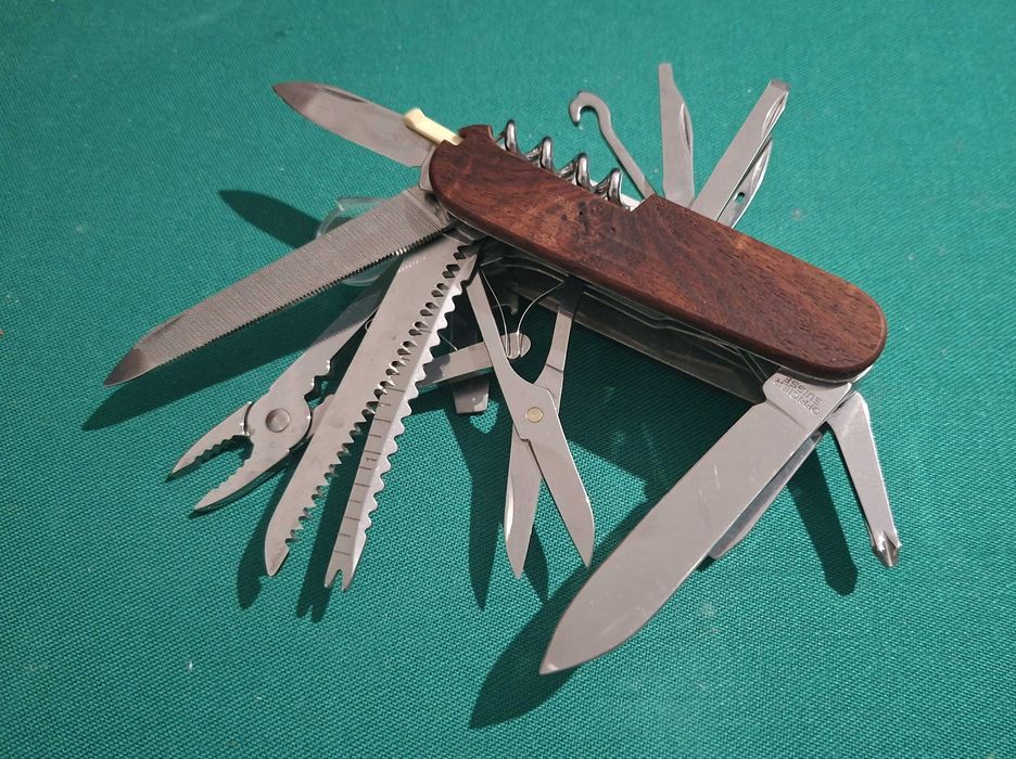 Fantástico Canivete Victorinox Swisschamp, vintage, Personalizado
