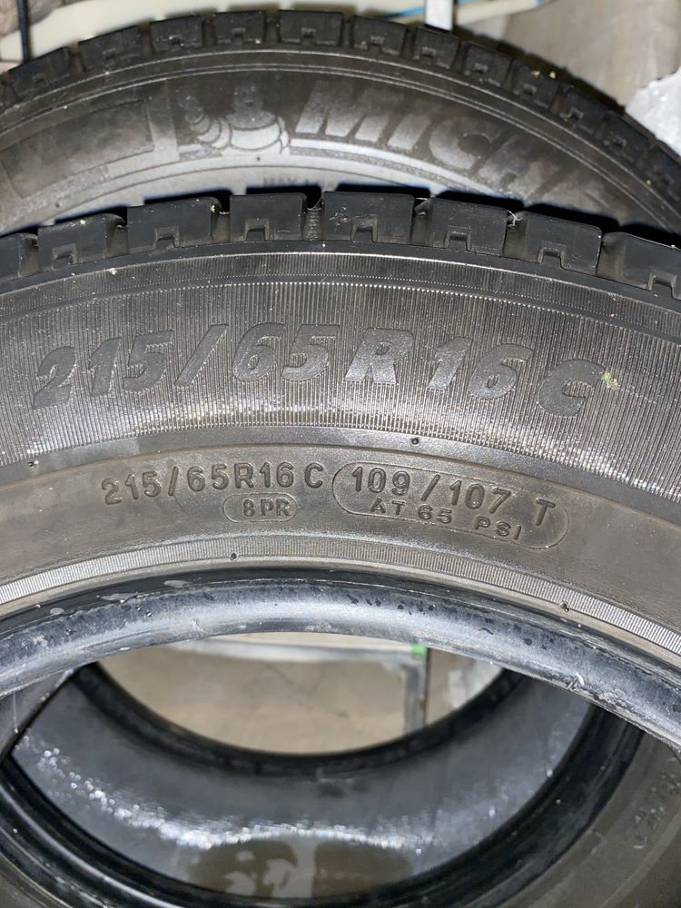 Шини на буса MICHELIN 215|65|R16C
