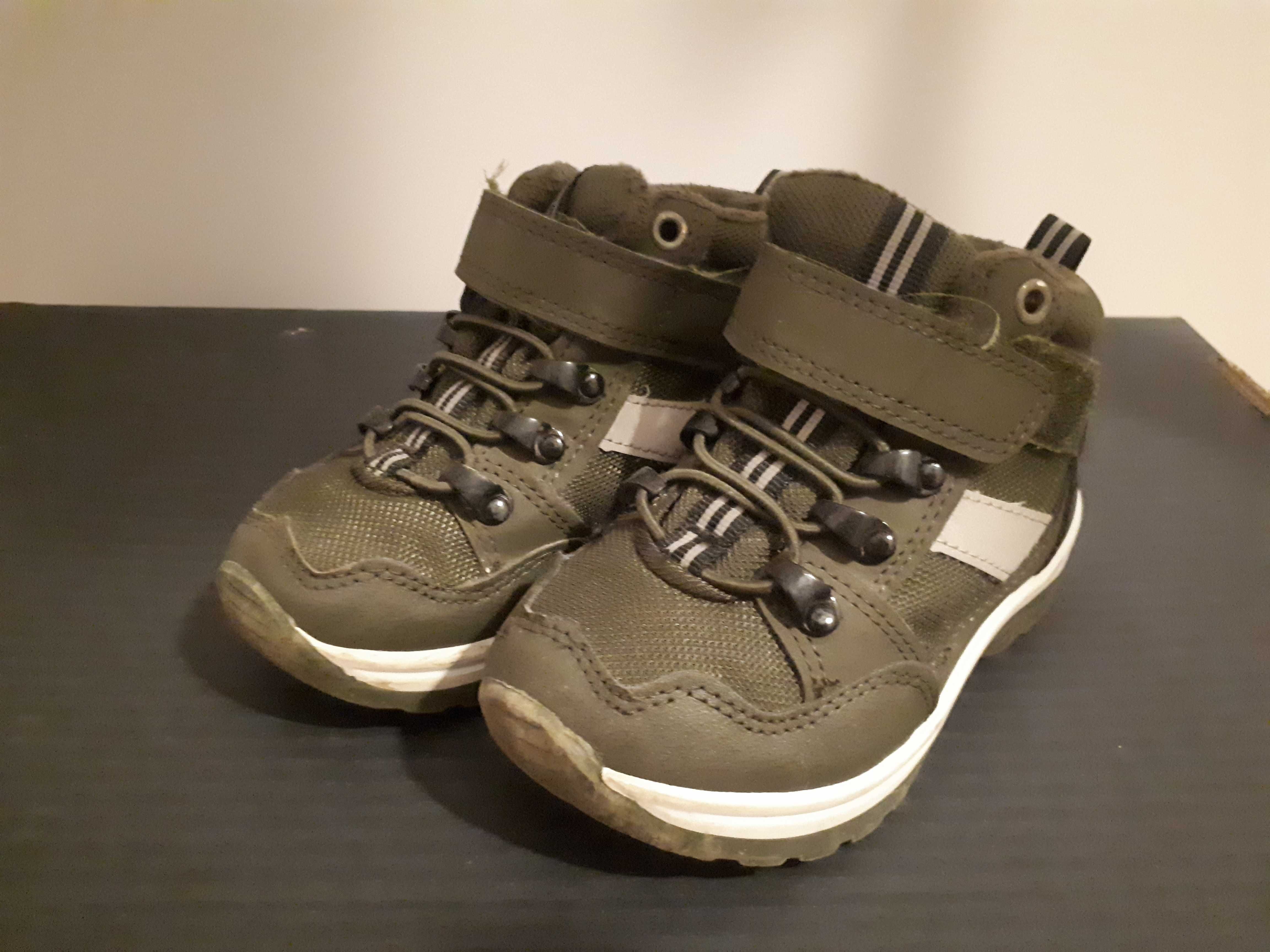 Sneakersy ocieplane 24 khaki