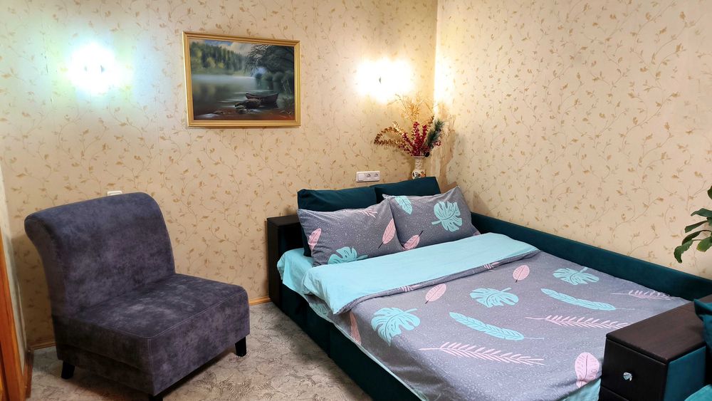 Квартира посуточно почасово левый берег Караван Калиновая Клочко жд