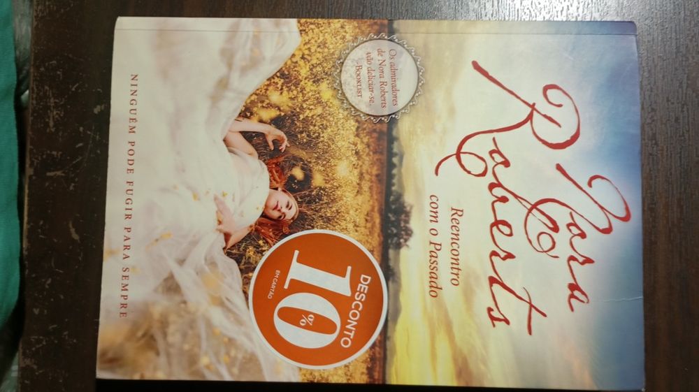 Livros Lesley Pearse, Nora Roberts, Astérix diversos