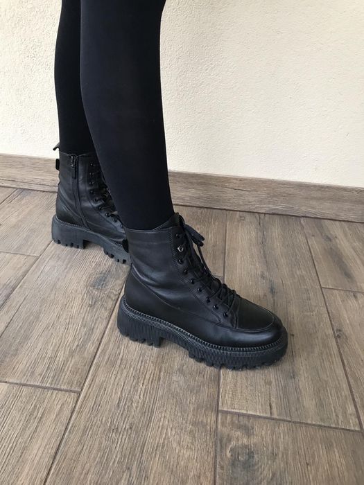 Стильні зимові чоботи