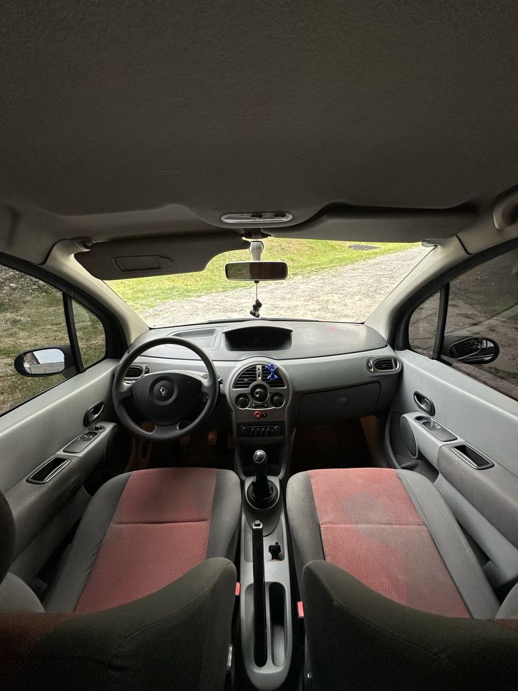 Продам авто RENAULT