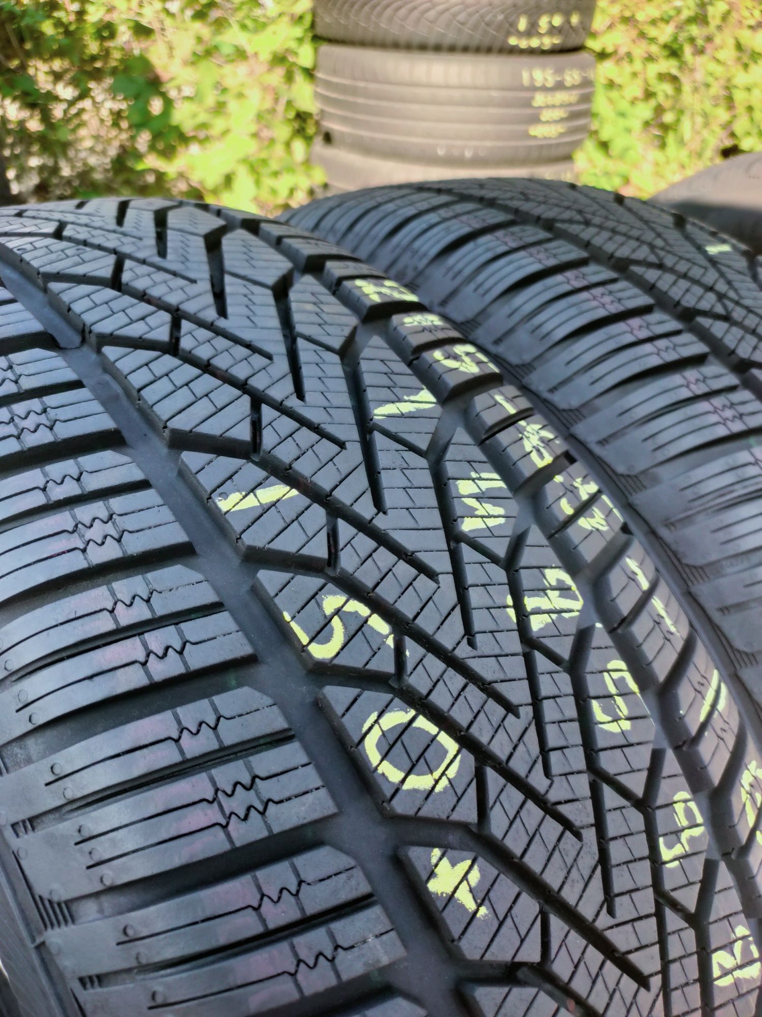 215/65R16 Semperit Speed-Grip 2 2014r 8,5mm