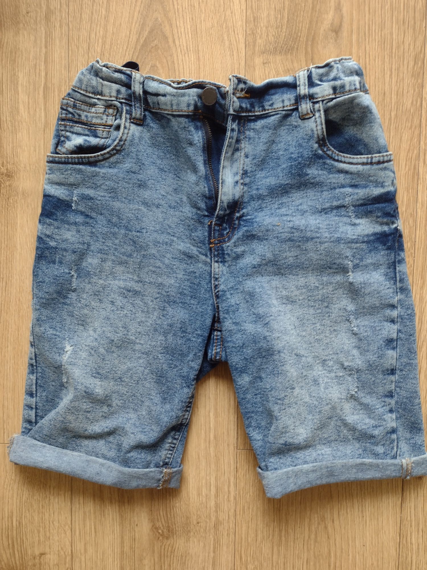 Krótkie dżinsowe jeansowe spodenki szorty