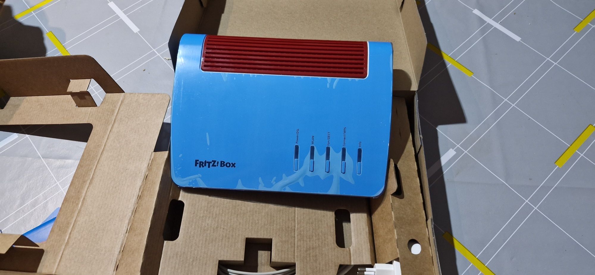 Router/Modem FritzBox 7590 AX