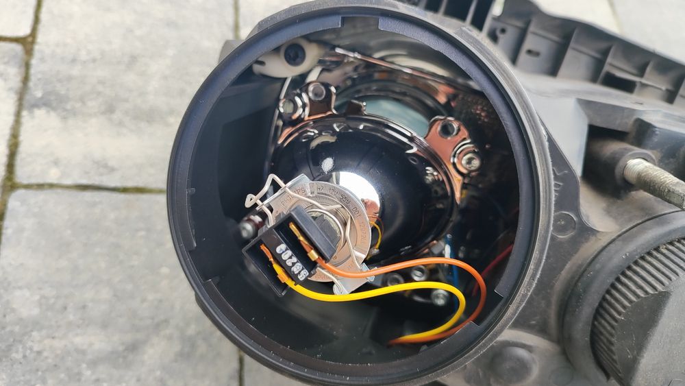Lampy przednie przód Alfa Romeo 159 Europa Oryginał