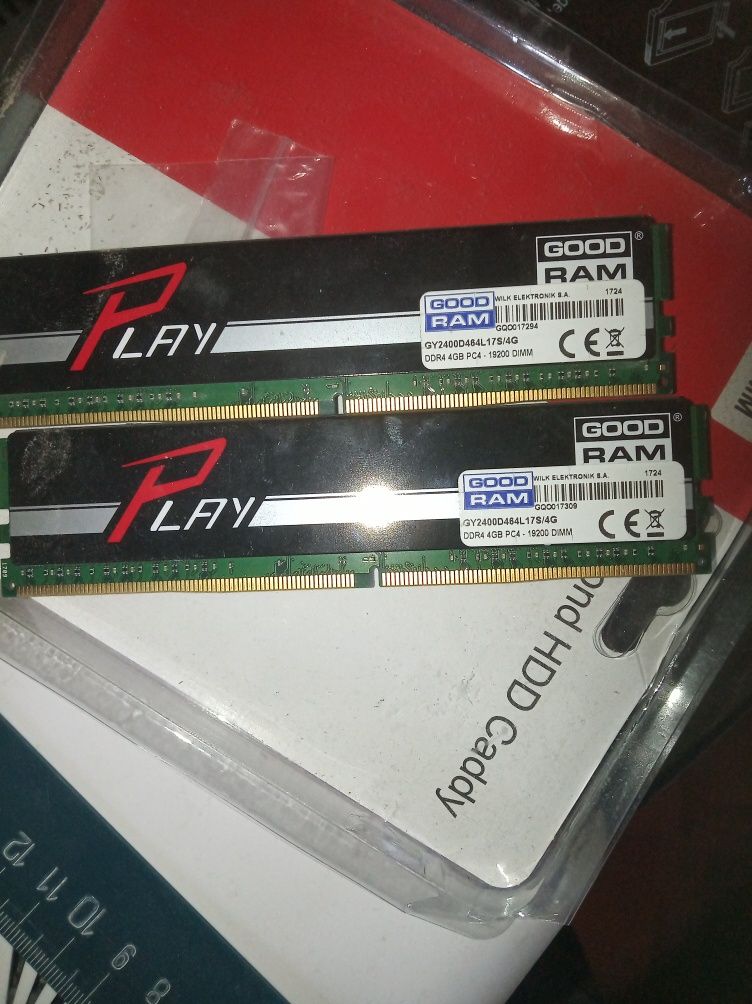 Ddr4 8 gb две планки