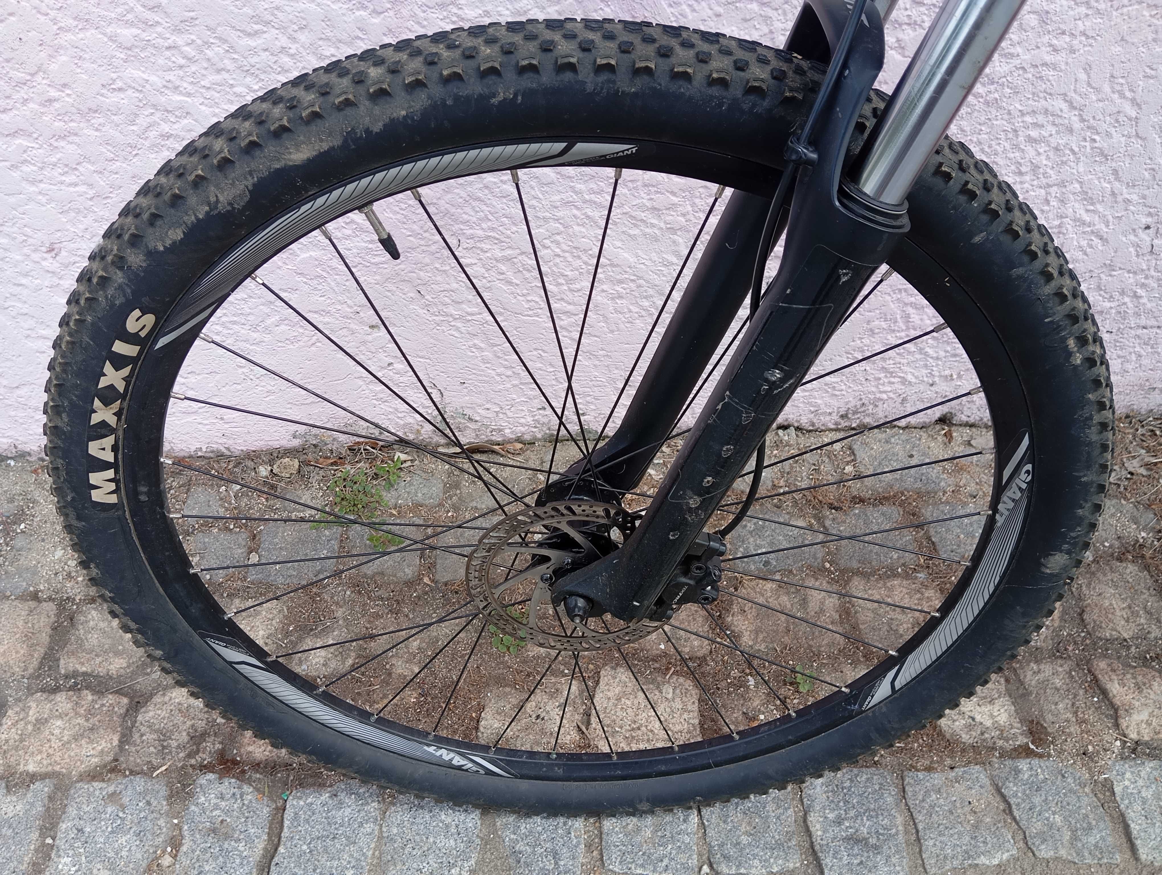 Bicicleta Giant Roda 27.5